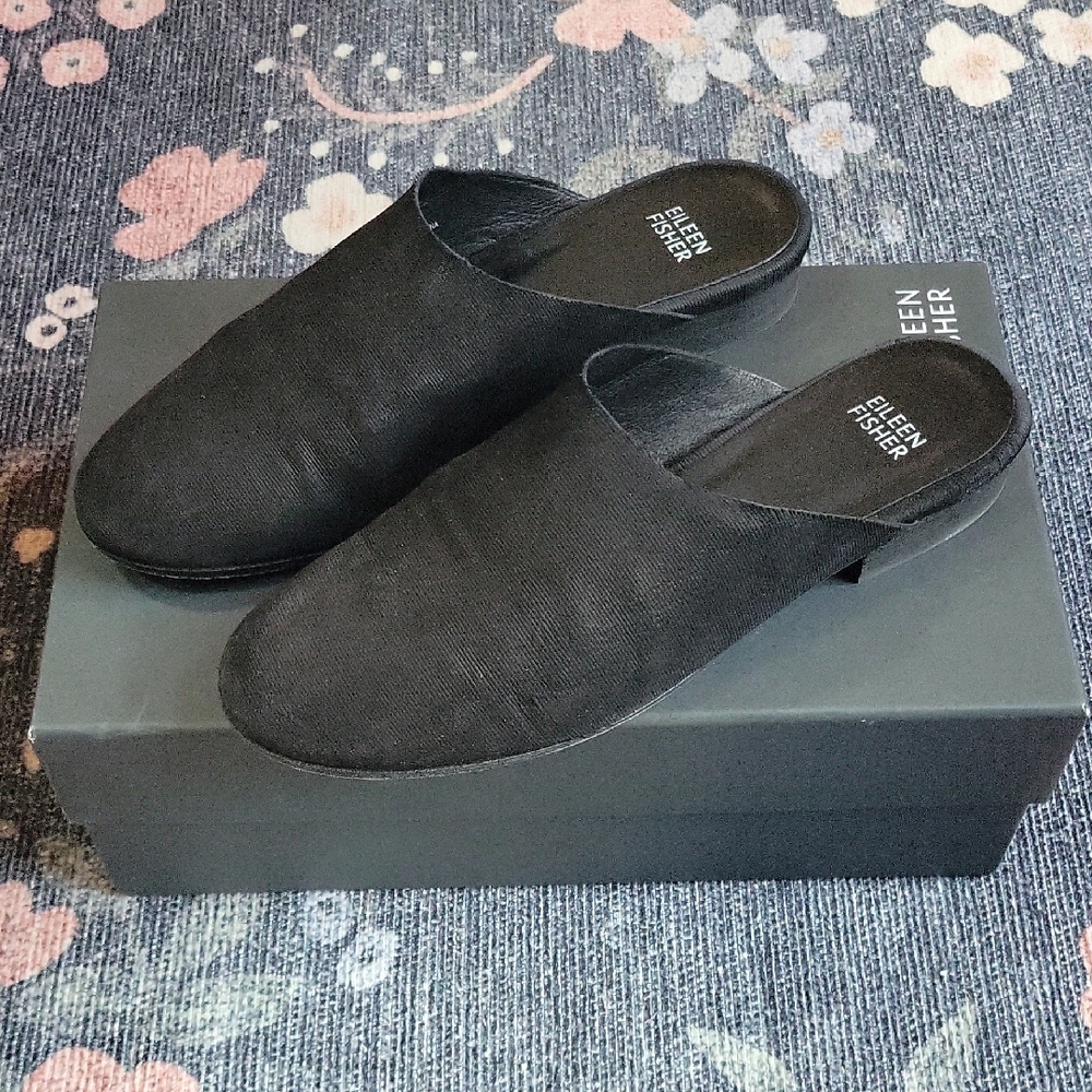 Eileen Fisher Black Slip On Flats